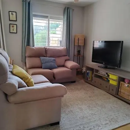 Holiday home Spacious And Bright Family In Alicante.