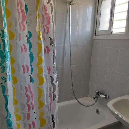 Holiday home Spacious And Bright Family In Alicante. *