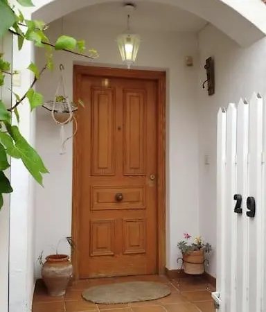 Spacious And Bright Family In Alicante.