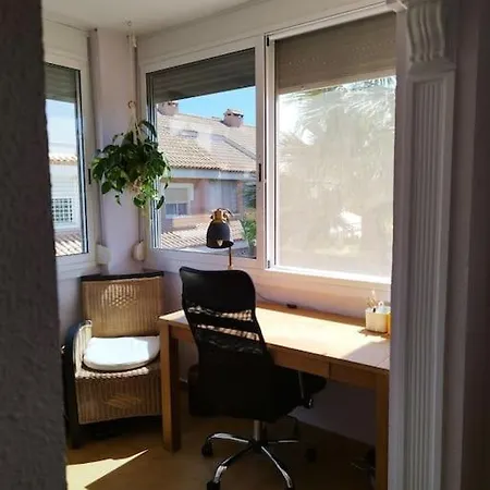 Spacious And Bright Family In Alicante. * Alicante