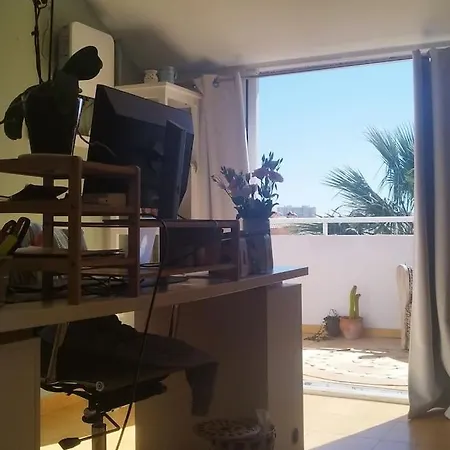 Spacious And Bright Family In Alicante. * Alicante